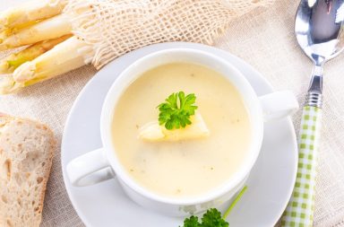 Spargelcremesuppe